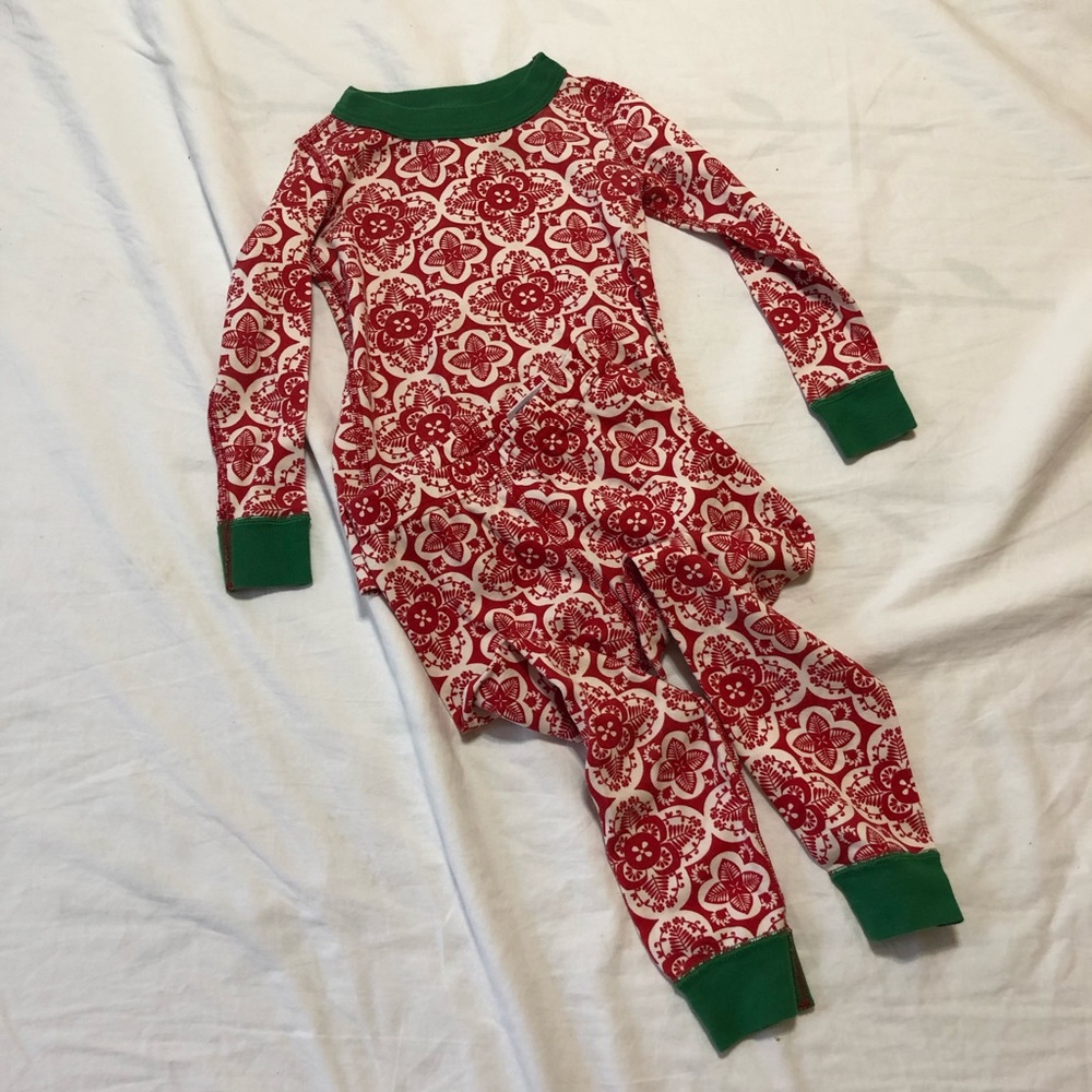 🎄Hanna Christmas holiday jammies 🎄